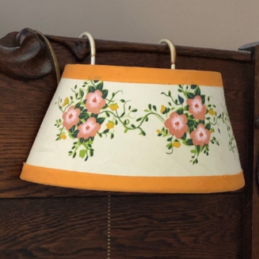 Vintage Cottagecore Reading Lamp with Floral Shade